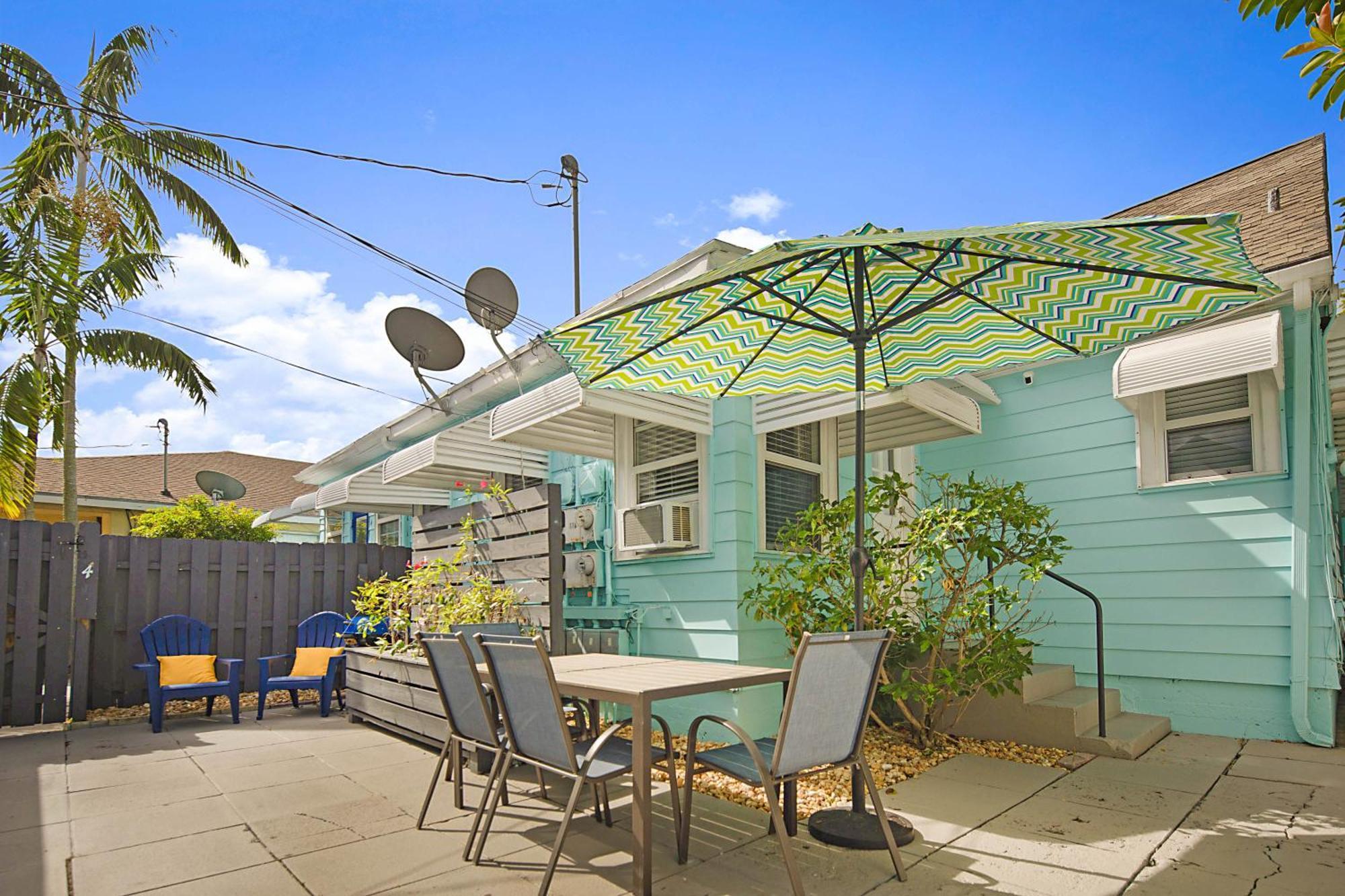 Steps To Beach & Downtown! Spacious Beach Bungalow #2 Lake Worth Beach Exteriér fotografie